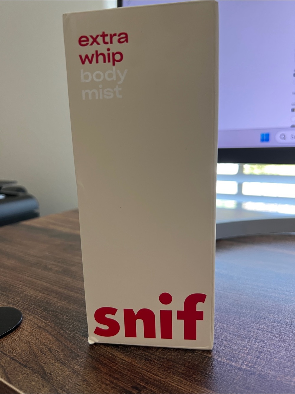 Snif Extra Whip Body Mist — White Hydrating Body Mist